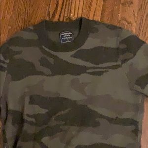 Abercombie and Fitch swaeter